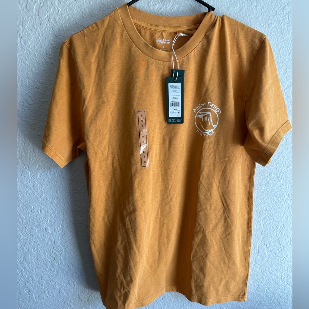 NWT Men’s Small ALPINE DESIGN Golden Honey T-Shirt - Hallett Peak Colorado